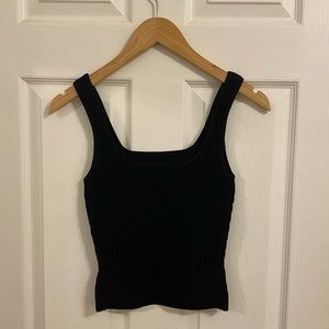 Aritzia Babaton Sculpt Knit Tank